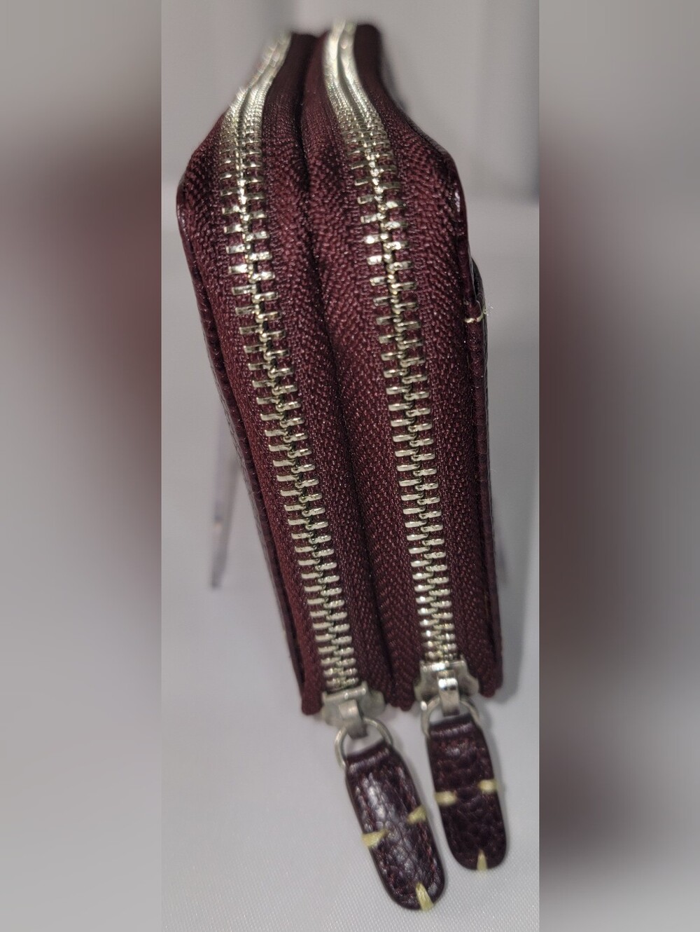 TUSK Women's Zip-Around Wallet Burgundy/Red Zipper Pocket Coin & Credit Card - Picture 5 of 16